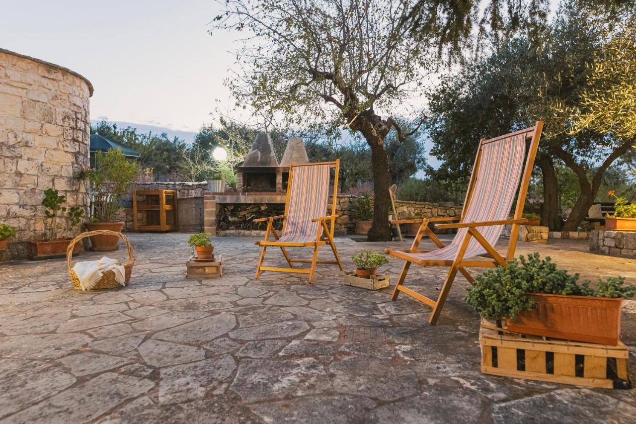 Trulli Country House Carla'S Secret Castellana Grotte Buitenkant foto